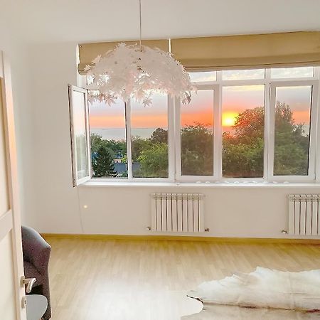 Appartamento Sterna Sea View - Французський Бульвар Odessa Esterno foto